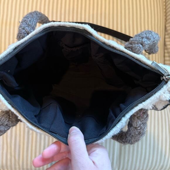 Hand Woven Oaxacan Purse - Picture 5 of 6